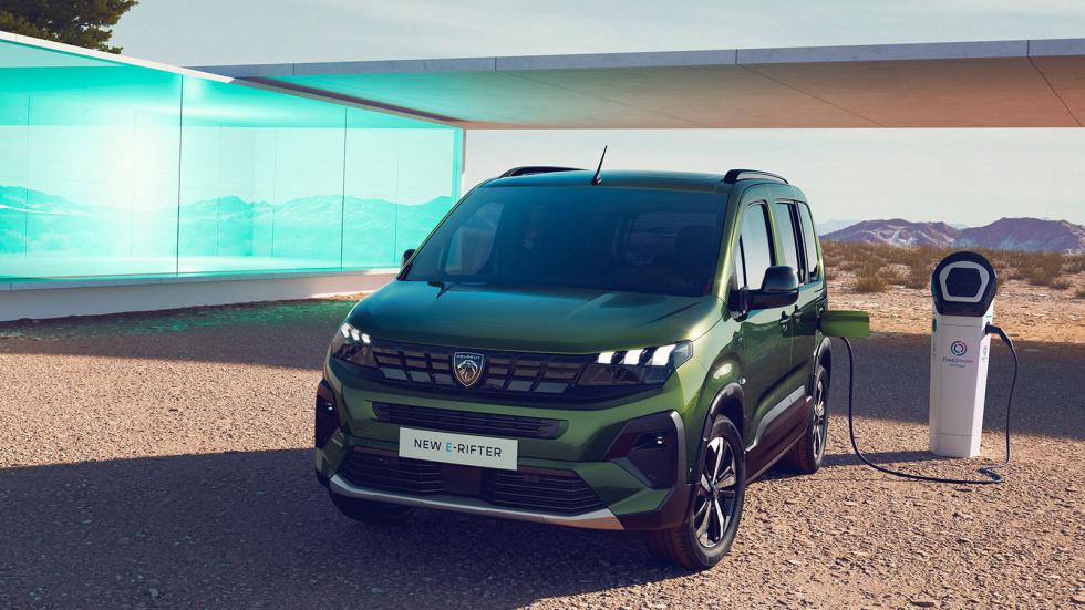 Πρεμιέρα για το ανανεωμένο Peugeot E-Rifter
